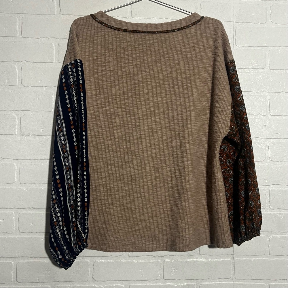 THML Womens Sweater Tan Navy Blie Orange Mixed Print Balloon Sleeve Large - Picture 5 of 7